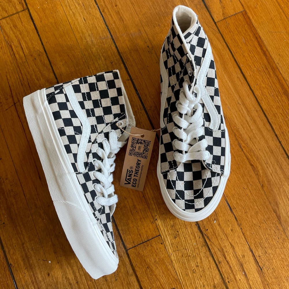 Brand new Vans checkered high top sneakers